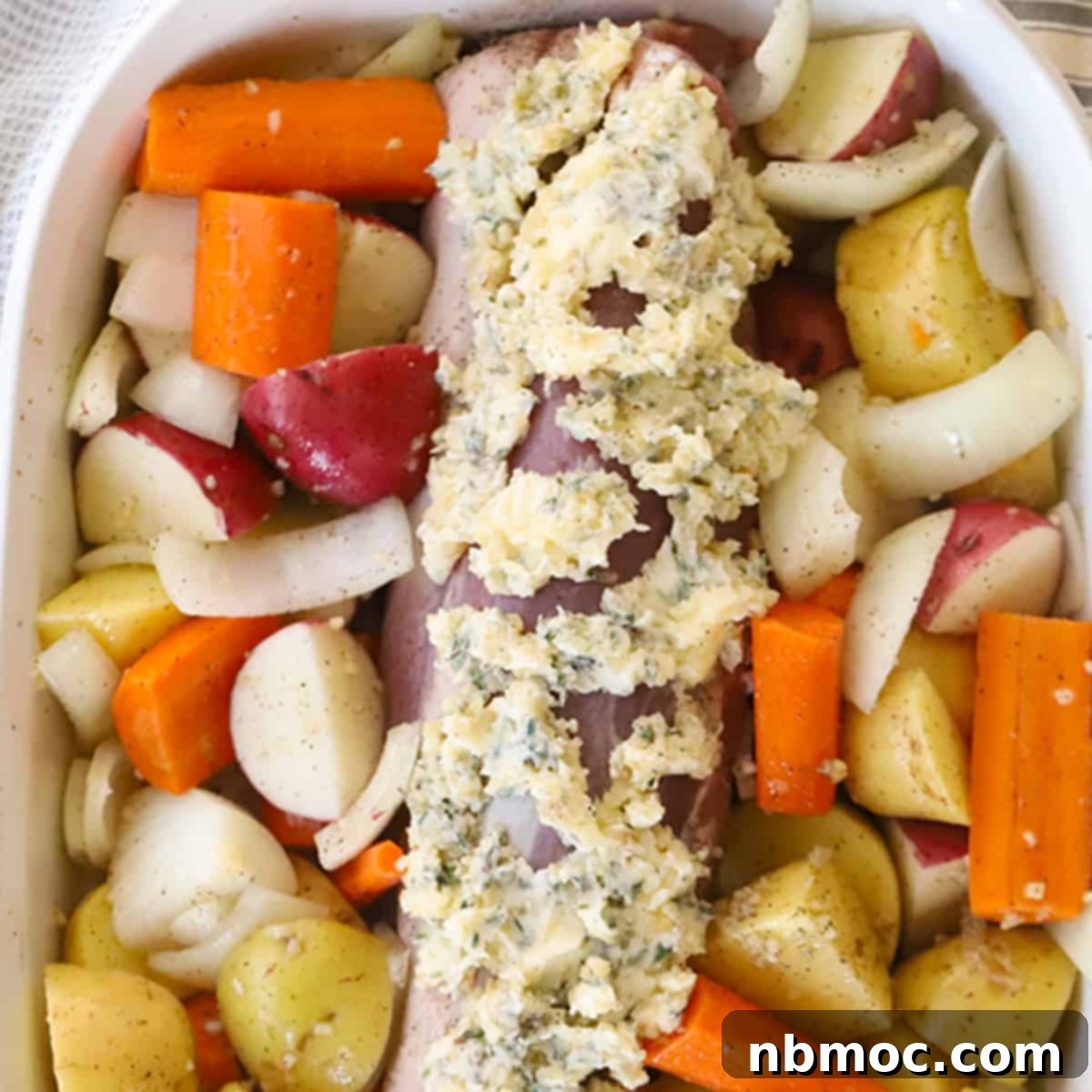 Garlic Herb Pork Tenderloin with Roasted Potatoes 1 featured 12235
