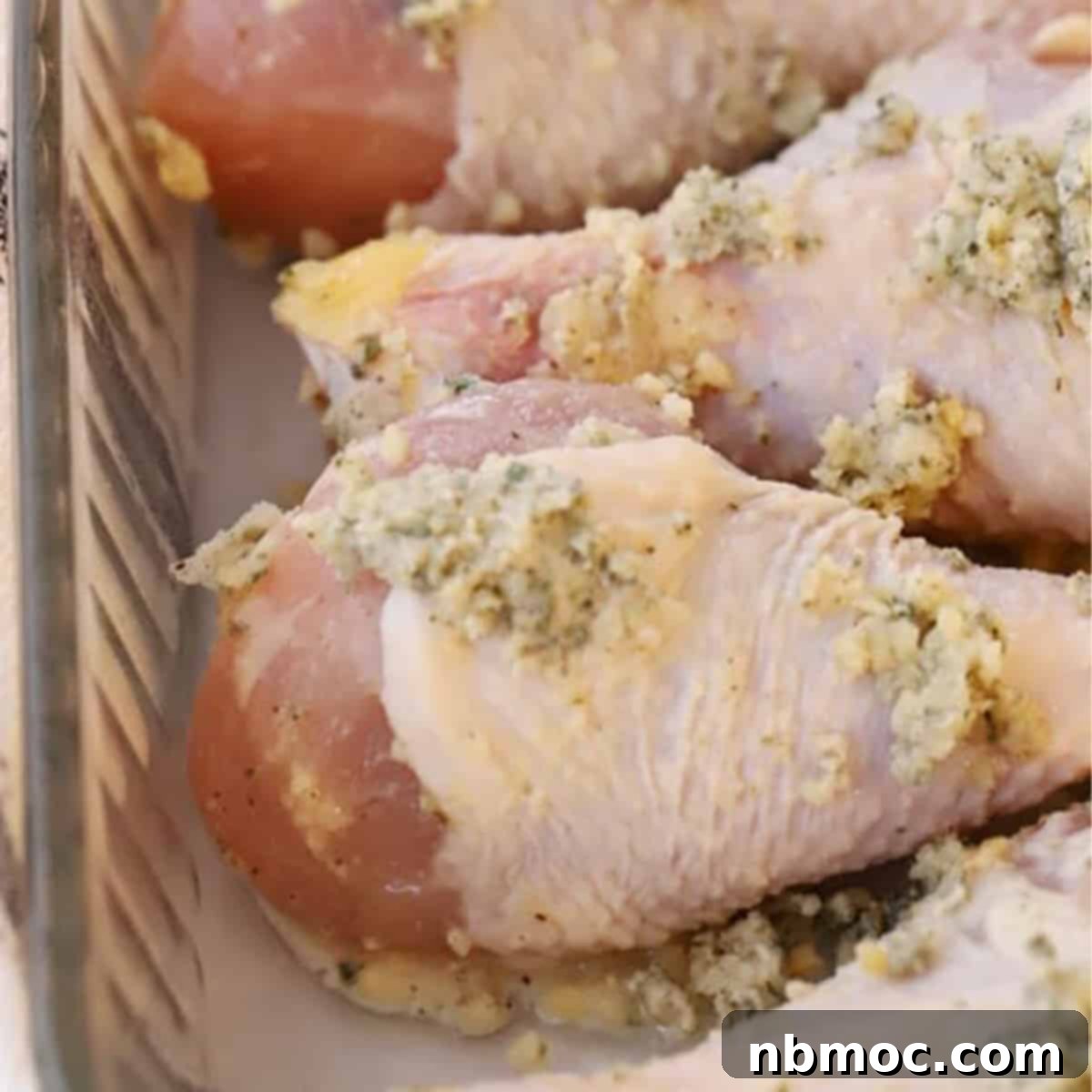 Golden Garlic Butter Drumsticks 1 featured 12245