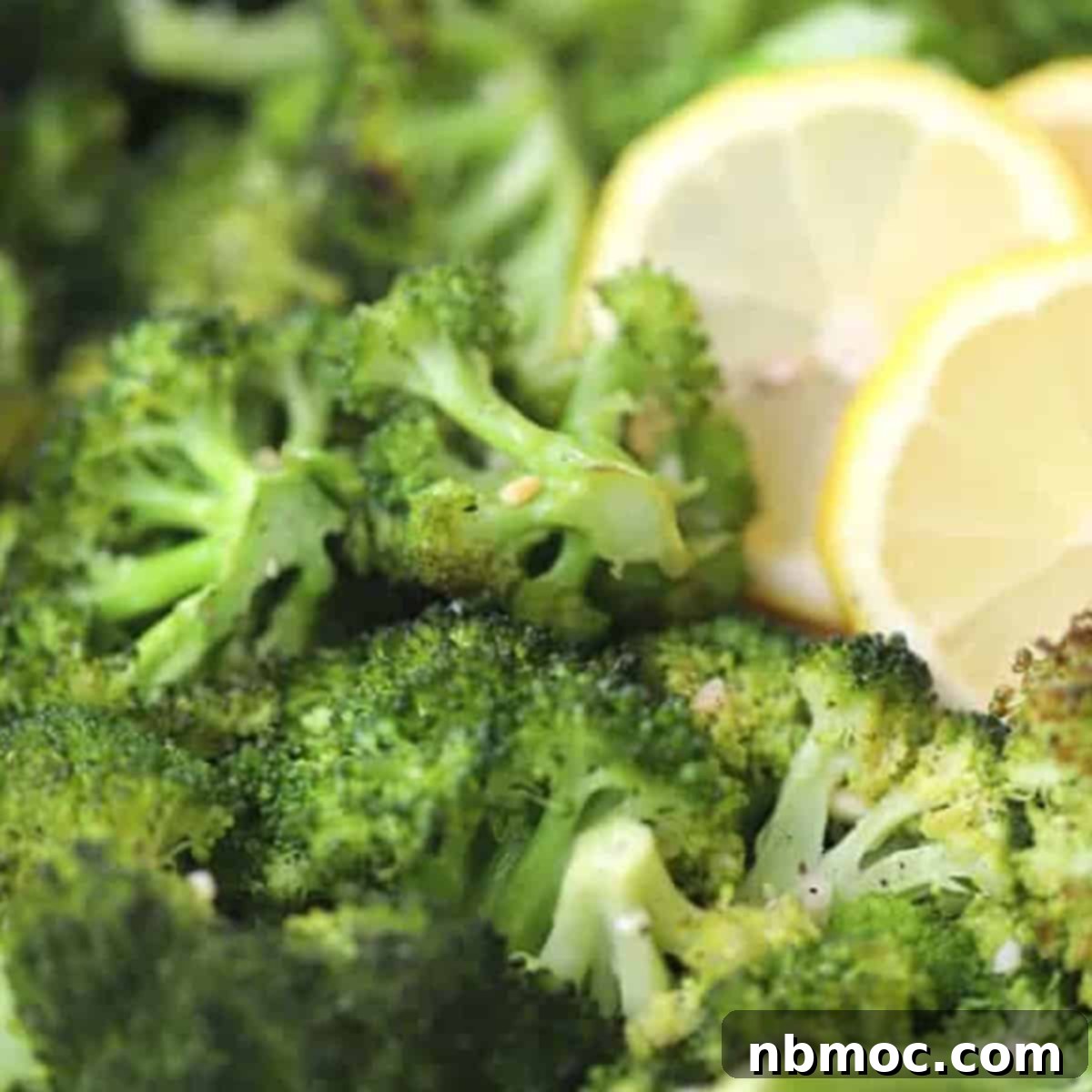Crispy Garlic Lemon Broccoli 1 featured 1348