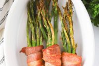 Crispy Bacon Asparagus Bundles
