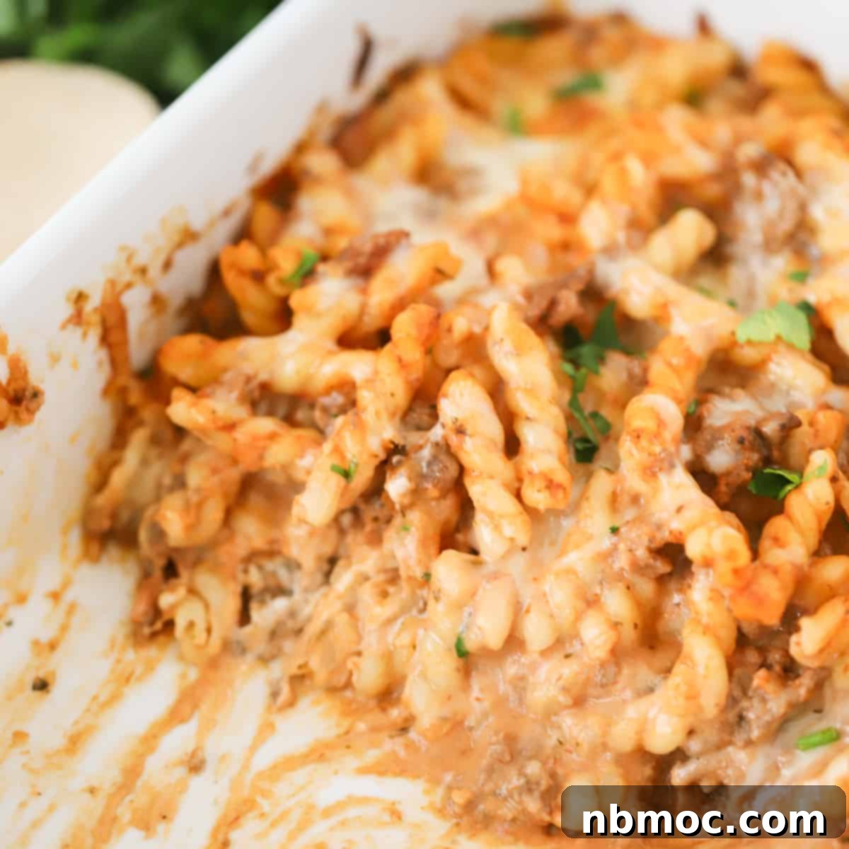 Hearty Beef Pasta Bake 1 featured 39340