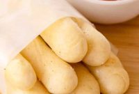 Copycat Olive Garden Breadsticks