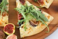Gourmet Fig and Prosciutto Pizza