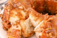 Gooey Caramel Pecan Pull-Apart Bread