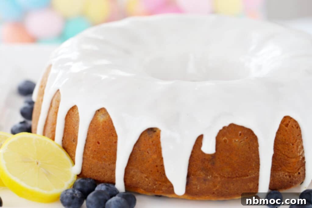 lemon blueberry bundt cake recipes with lemon glaze for bundt cakes, blueberry bundt cake. 