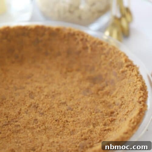 Gingersnap pie crust recipe, how to make a pie crust out of gingersnap cookies